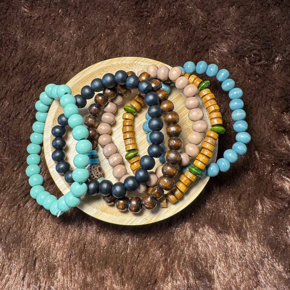 6 Wooden Beaded Bracelets handmade exquisite colors that‎ pop unisex
